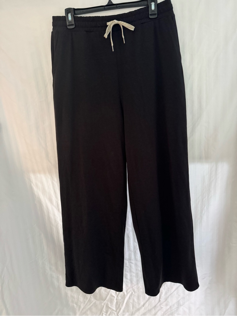 Vuori Halo Essential Wide Leg Pants Size LP